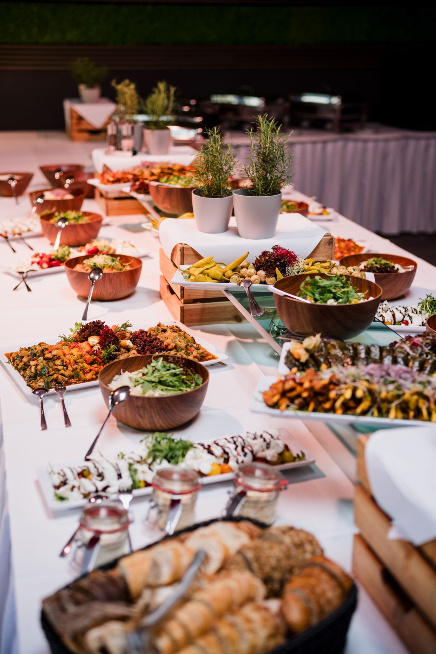 Vorspeisenplatten eines Buffet